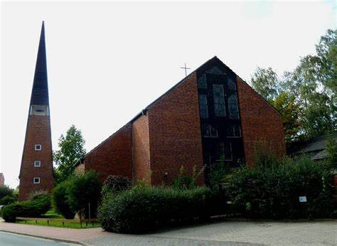 Es ist die Immanuelkirche von außen zu sehen