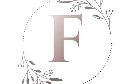 Logo der Kindertagespflegestelle Träumeland. Der Buchstabe F steht in der Mitte eines Kreises mit Blumenranken als Verzierung.