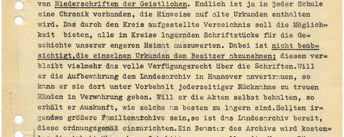 Vergilbtes Dokument mit Informationen zum Archivwesen.